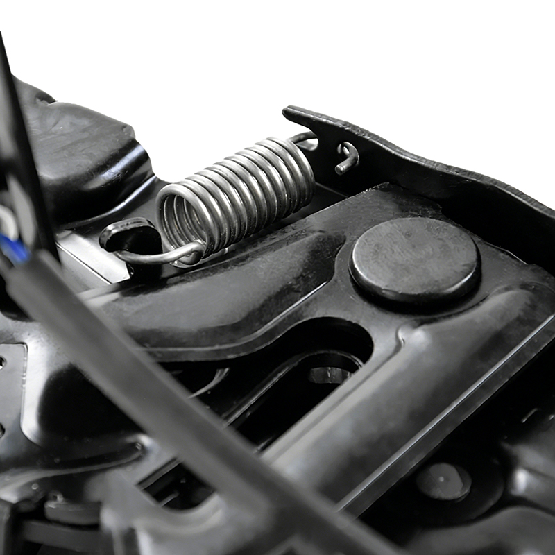 Front latch assembly for Changan
